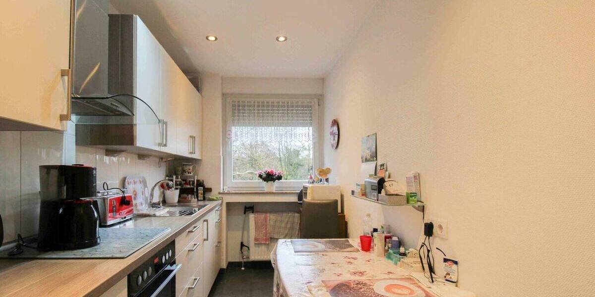 Etagenwohnung Duisburg Hochheide - 2 Zimmer, 56 m&sup2;, 79.000&euro; | Angebot:26016572