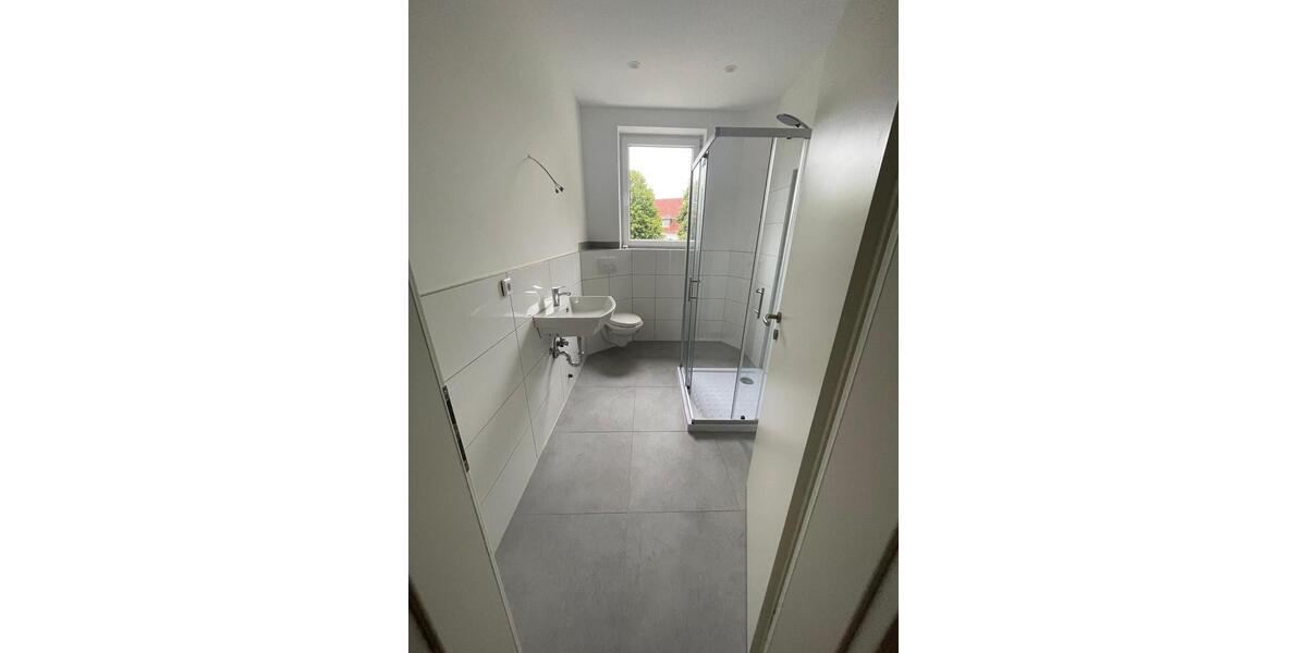 Etagenwohnung Herne - 7 Zimmer, 145 m&sup2;, 1.300&euro; | Angebot:25658388