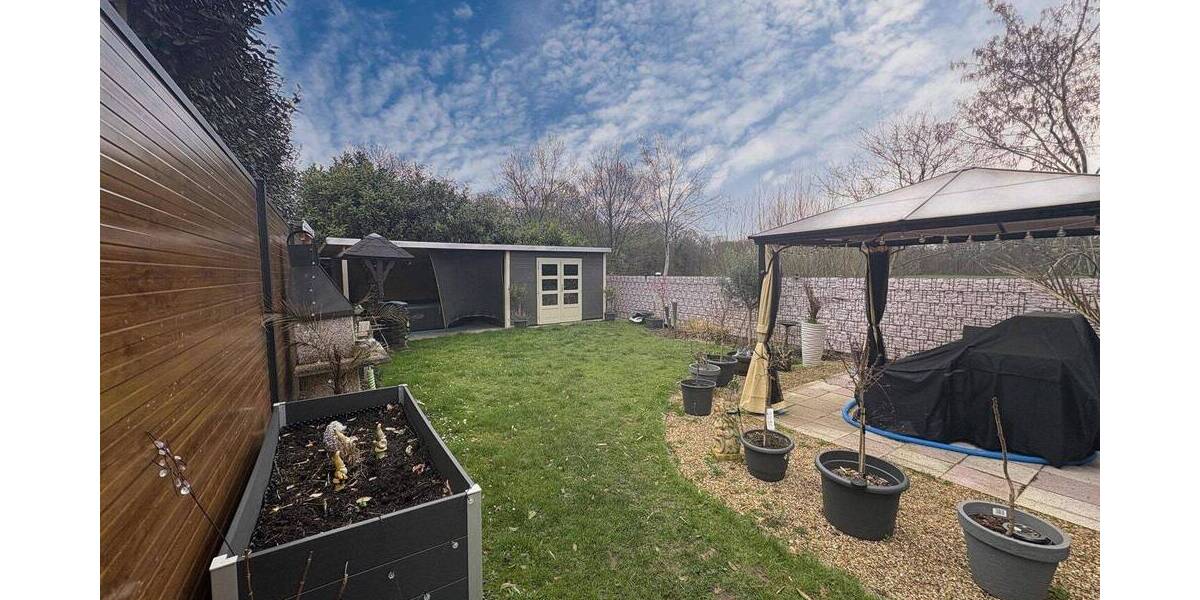 Etagenwohnung Moers Kapellen-Mitte - 3 Zimmer, 110 m&sup2;, 299.000&euro; | Angebot:26092484