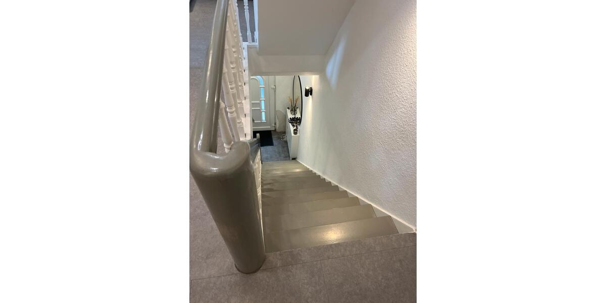 Doppelhaushälfte Essen Stadtbezirk VI - 6 Zimmer, 130 m&sup2;, 320.000&euro; | Angebot:27048369