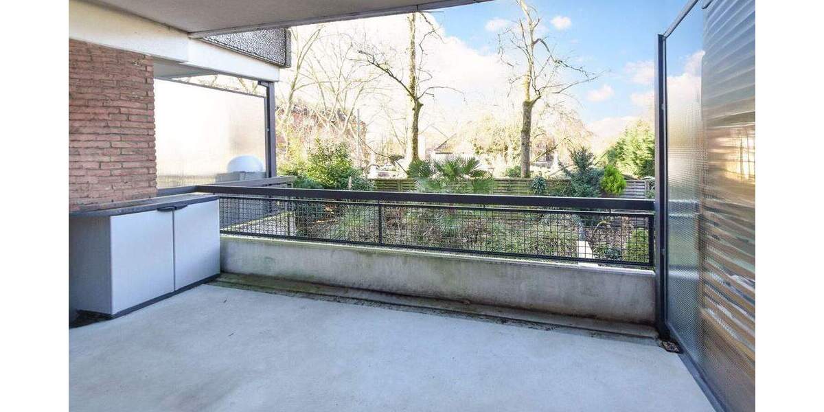 Etagenwohnung Duisburg / Duissern Duissern - 3 Zimmer, 104 m&sup2;, 299.000&euro; | Angebot:25695782