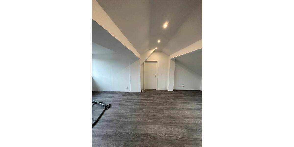 Dachgeschoßwohnung Marl Alt-Marl - 3 Zimmer, 80 m&sup2;, 640&euro; | Angebot:26135847