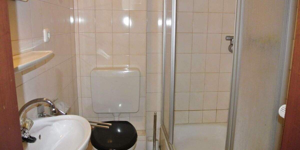 Etagenwohnung Mülheim an der Ruhr Mitte-Ost - 3 Zimmer, 98 m&sup2;, 650&euro; | Angebot:26190093