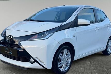 Toyota Aygo (X) 30.000 km 8.000 &euro; Herten 45699