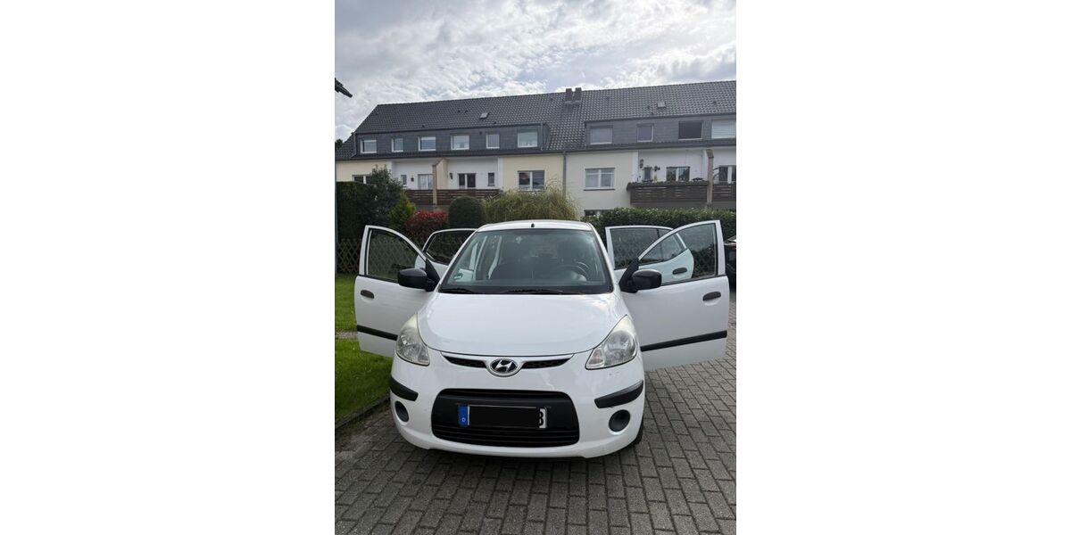 Hyundai i10 111.655 km 1.800 &euro; Oberhausen 46045
