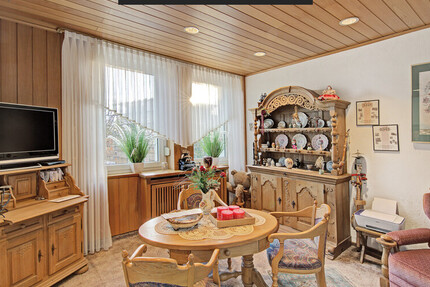 Aufgepasst! Entwicklungsfähiges Zinshaus mit angrenzendem Bau-Gewerbegrundstück - Haus Castrop-Rauxel Habinghorst Rauxel Habinghorst | Angebot:23544542