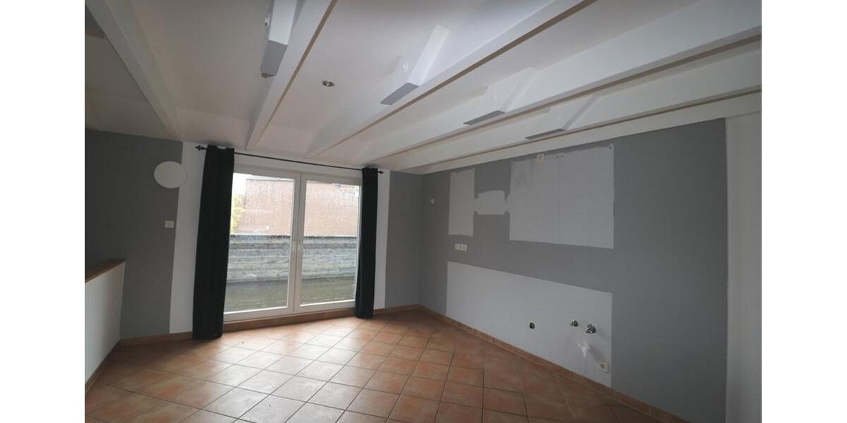 Dachgeschoßwohnung Duisburg Essenberg - 2 Zimmer, 65 m&sup2;, 450&euro; | Angebot:26111465