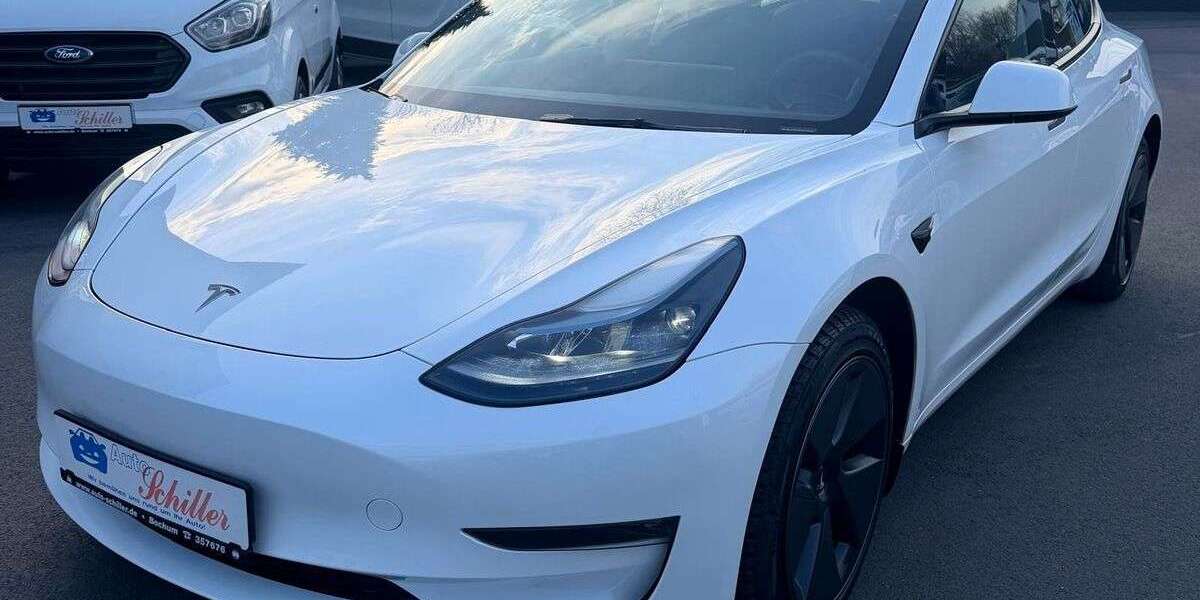 Tesla Model 3 59.600 km 32.900 &euro; Bochum 44803