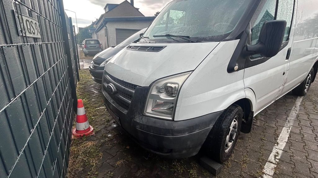 Ford Transit 280.000 km 2.350 &euro; Bottrop 46238
