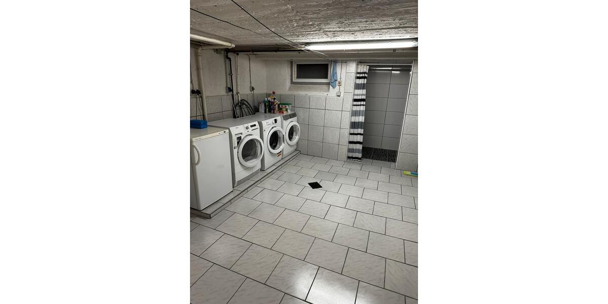 Mehrfamilienhaus, Wohnhaus Duisburg Hochheide - 10 Zimmer, 180 m&sup2;, 530.000&euro; | Angebot:26213235