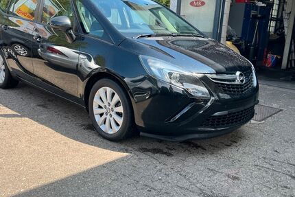 Opel Zafira 172.000 km 6.480 &euro; Essen 45141