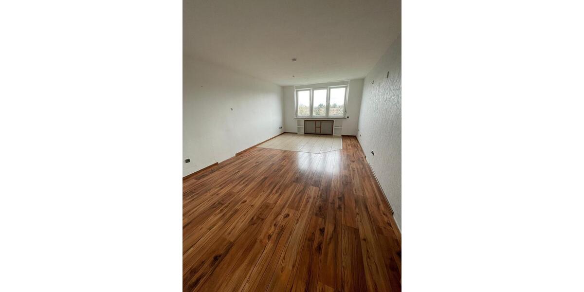 Etagenwohnung Duisburg Hochheide - 3.5 Zimmer, 70 m&sup2;, 169.000&euro; | Angebot:25498383