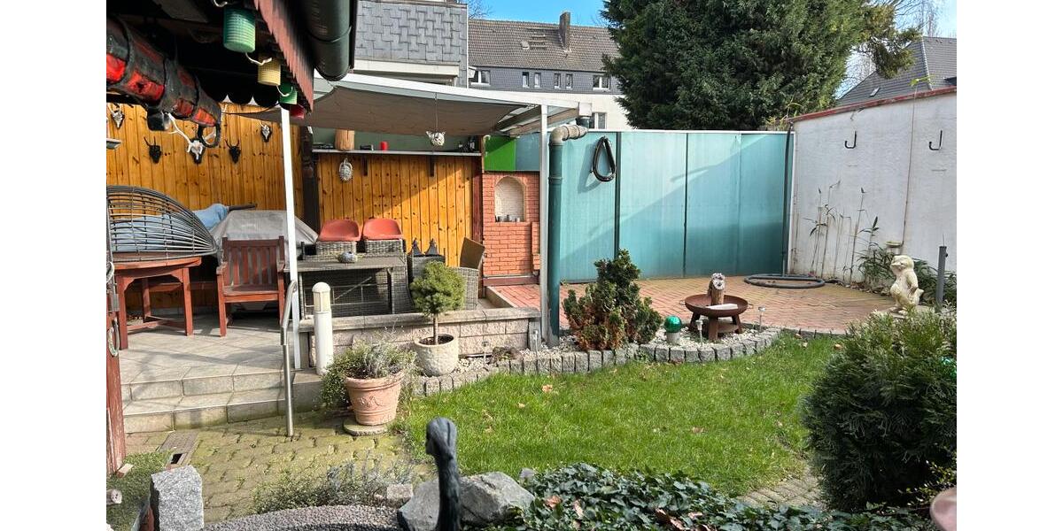 Mehrfamilienhaus, Wohnhaus Duisburg Mittelmeiderich - 16 Zimmer, 410 m&sup2;, 464.999&euro; | Angebot:26120886