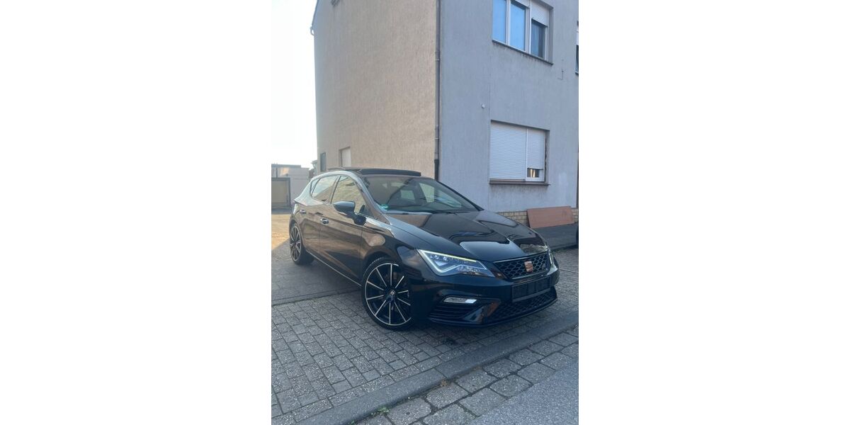 Seat Leon 62.500 km 19.900 &euro; Moers 47447
