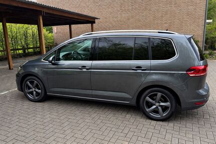 VW Touran 88.000 km 21.500 &euro; Velbert 42553