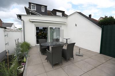 CHARMANT DOPPELHAUSHÄLFTE MIT GARTEN - Doppelhaushälfte Duisburg Angerhausen | Angebot:26693351