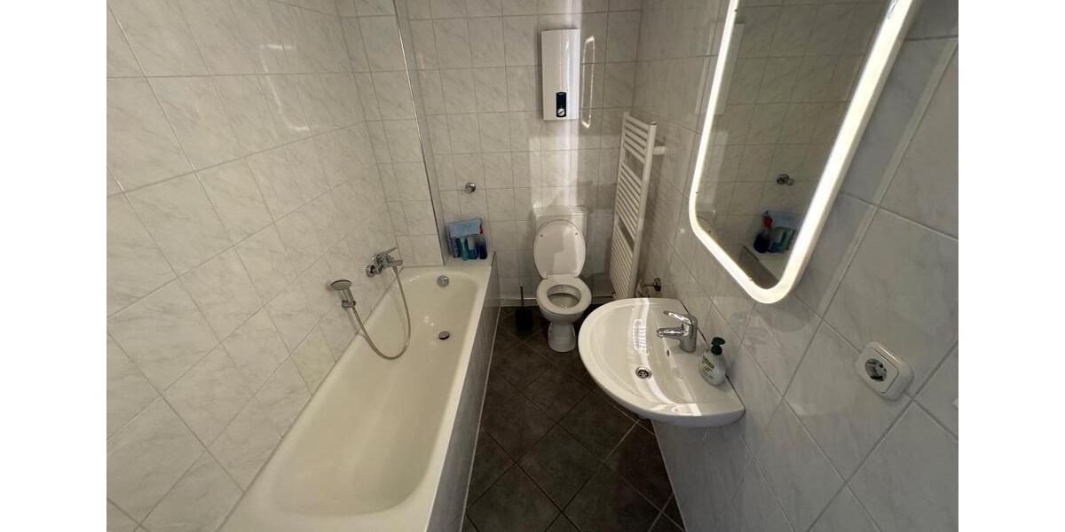 Dachgeschoßwohnung Essen Südviertel - 5 Zimmer, 117 m&sup2;, 1.150&euro; | Angebot:26696762