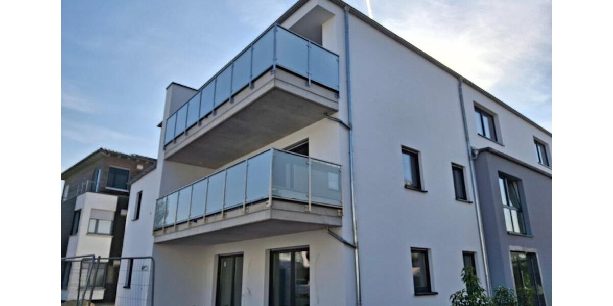 Etagenwohnung Duisburg Baerl - 3 Zimmer, 90 m&sup2;, 1.320&euro; | Angebot:25884392