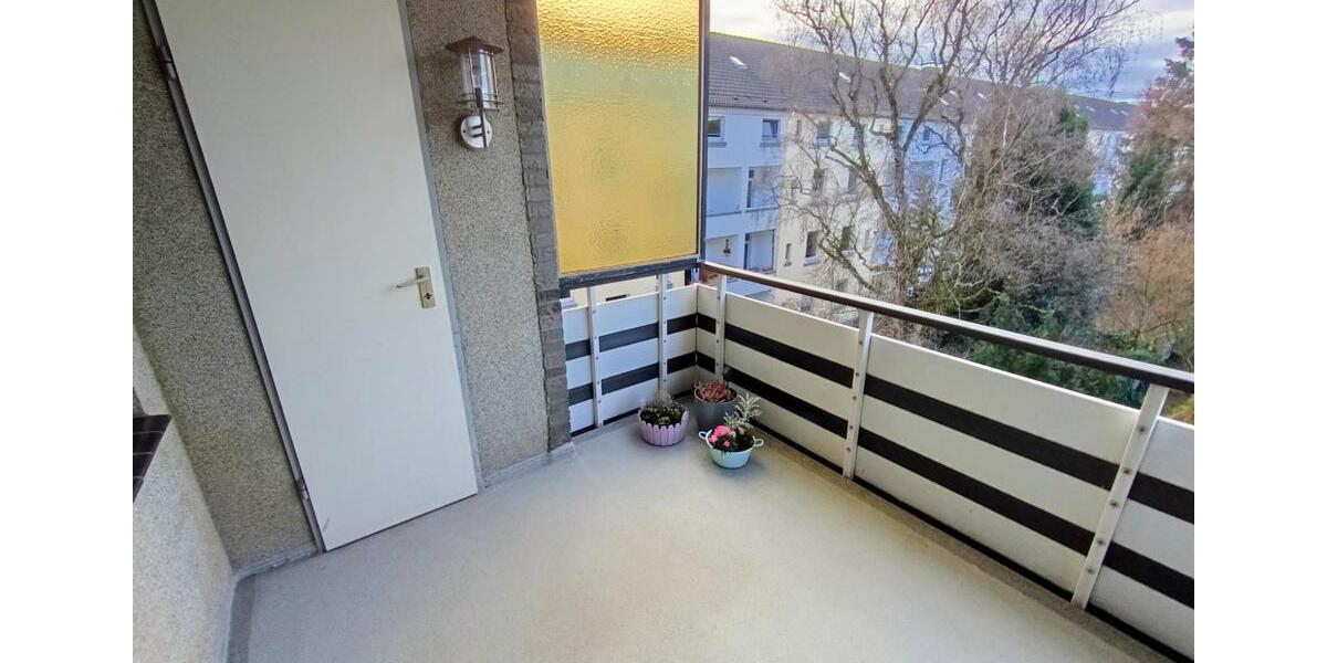 Etagenwohnung Duisburg Duisburg-Mitte - 3 Zimmer, 78 m&sup2;, 187.000&euro; | Angebot:25945496