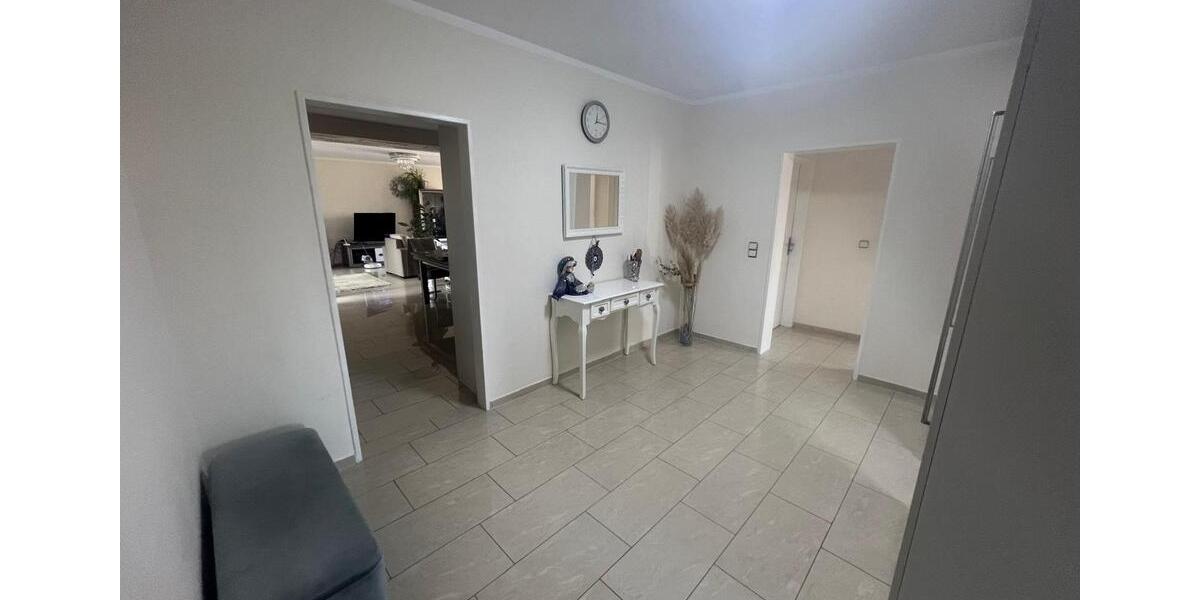 Etagenwohnung Hattingen Blankenstein - 4.5 Zimmer, 140 m&sup2;, 369.000&euro; | Angebot:24553114