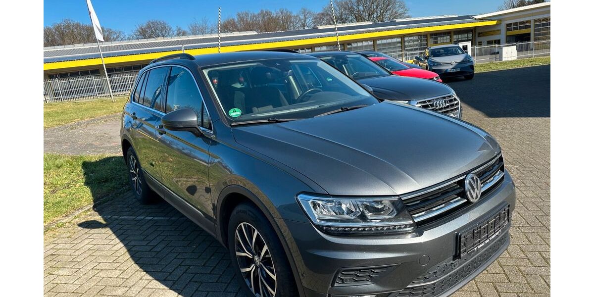 VW Tiguan 84.056 km 21.490 &euro; Reken 48734