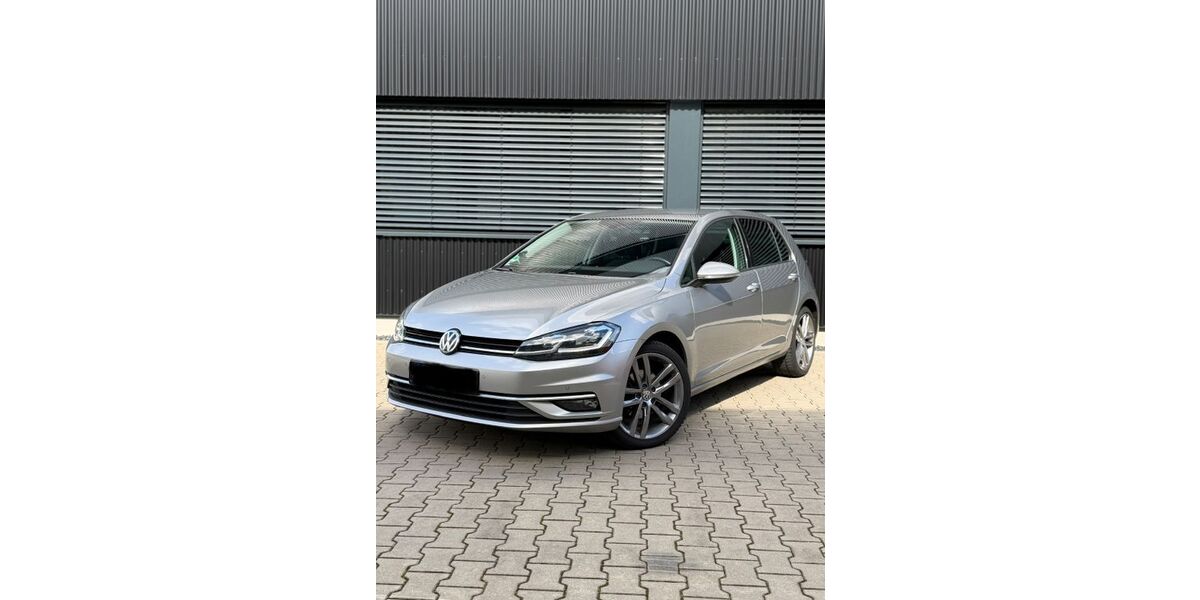 VW Golf 153.990 km 14.890 &euro; Oberhausen 46149