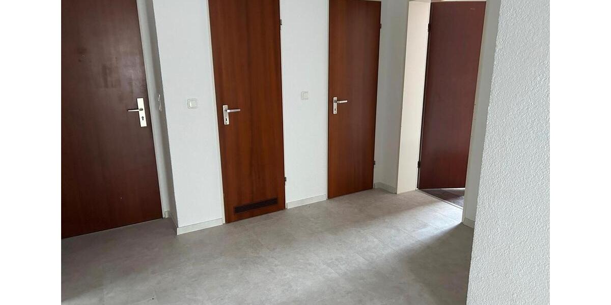 Etagenwohnung Gelsenkirchen Rotthausen - 3 Zimmer, 82 m&sup2;, 575&euro; | Angebot:26045537