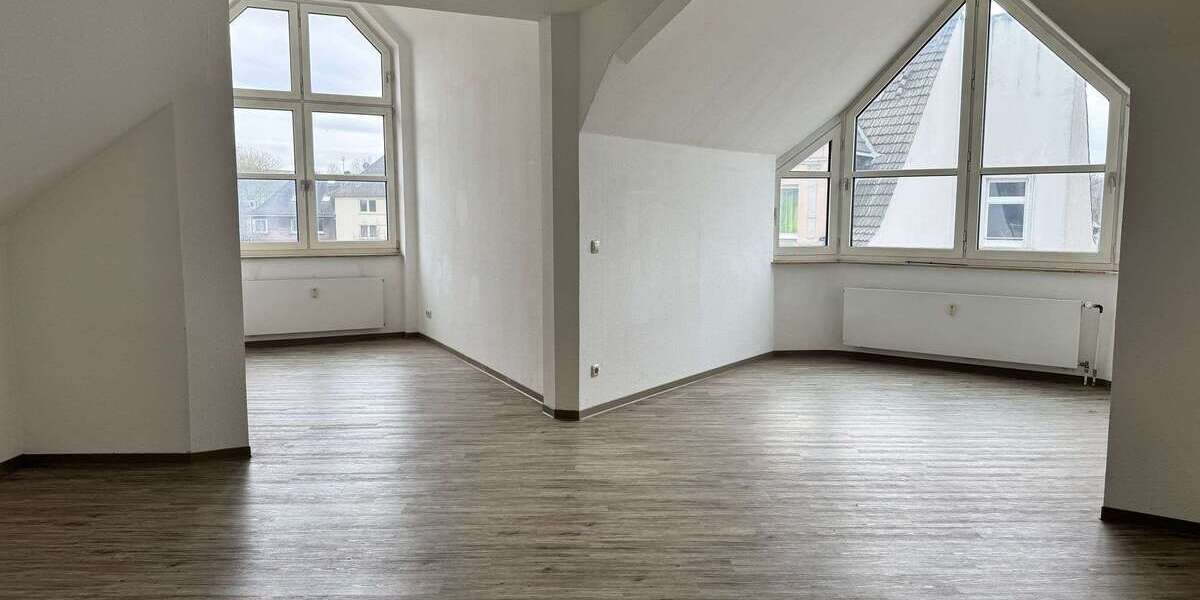 Etagenwohnung Essen Kray - 2 Zimmer, 82 m&sup2;, 545&euro; | Angebot:26083153