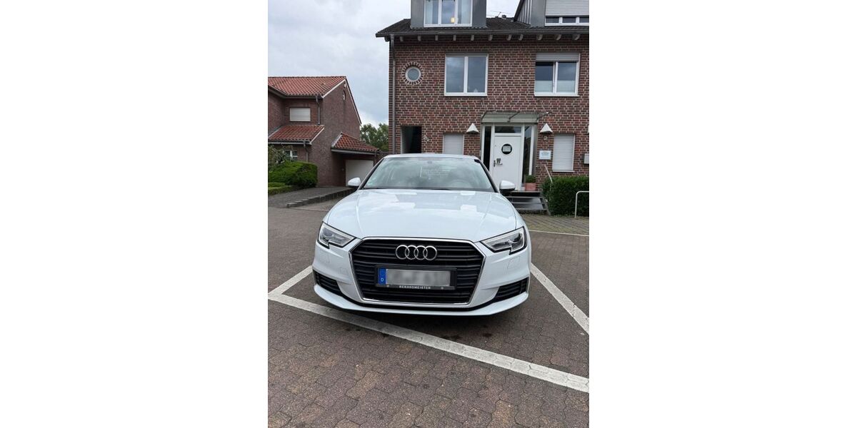 Audi A3 112.000 km 13.100 &euro; Oberhausen 46145