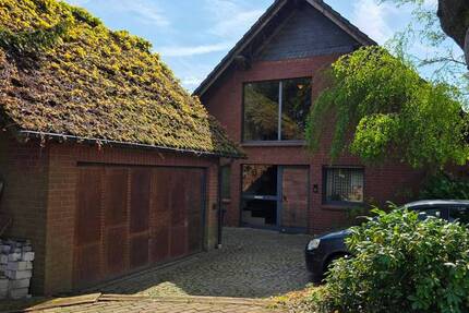 Haus Velbert Mitte - 6 Zimmer, 230 m&sup2;, 490.000&euro; | Angebot:25680198