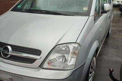 Opel Meriva 200.000 km 2.000 &euro; Essen 45276