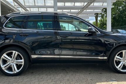 VW Touareg 174.000 km 19.950 &euro; Dinslaken 46539