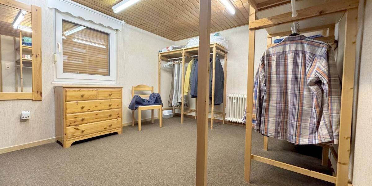 Mehrfamilienhaus, Wohnhaus Oberhausen Holten - 1 Zimmer, 211 m&sup2;, 389.000&euro; | Angebot:26529835