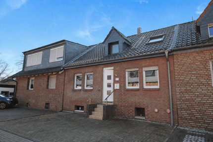 Haus Dinslaken Lohberg - 4 Zimmer, 93 m&sup2;, 210.000&euro; | Angebot:26080886