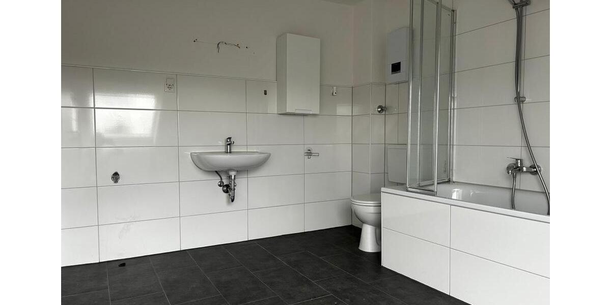 Etagenwohnung Essen Stadtbezirk III - 3 Zimmer, 112 m&sup2;, 840&euro; | Angebot:21970320