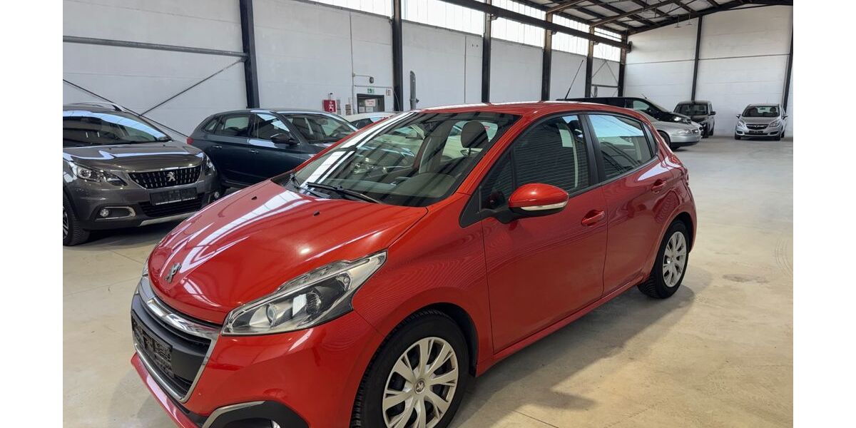 Peugeot 208 62.000 km 7.400 &euro; Hünxe 46569