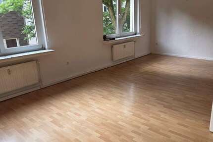 Wohnung Oberhausen Alstaden - 3 Zimmer, 88 m&sup2;, 800&euro; | Angebot:27069045