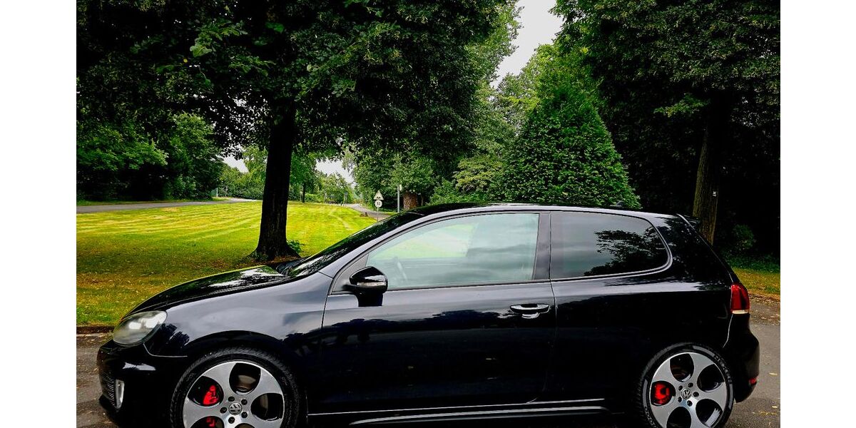VW Golf 159.000 km 8.600 &euro; Oberhausen 46149