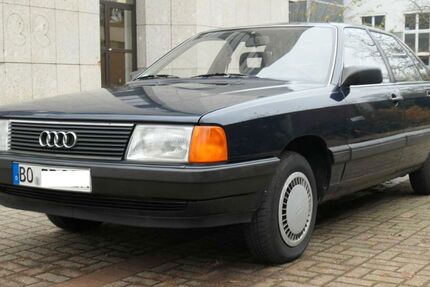 Audi 100 196.890 km 2.990 &euro; Bochum 44789