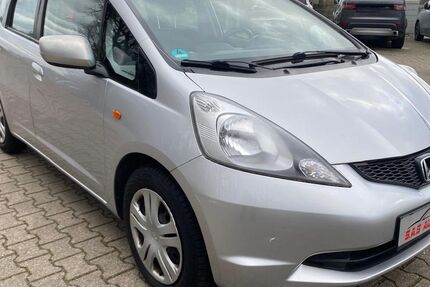Honda Jazz 148.356 km 3.300 &euro; Moers 47445
