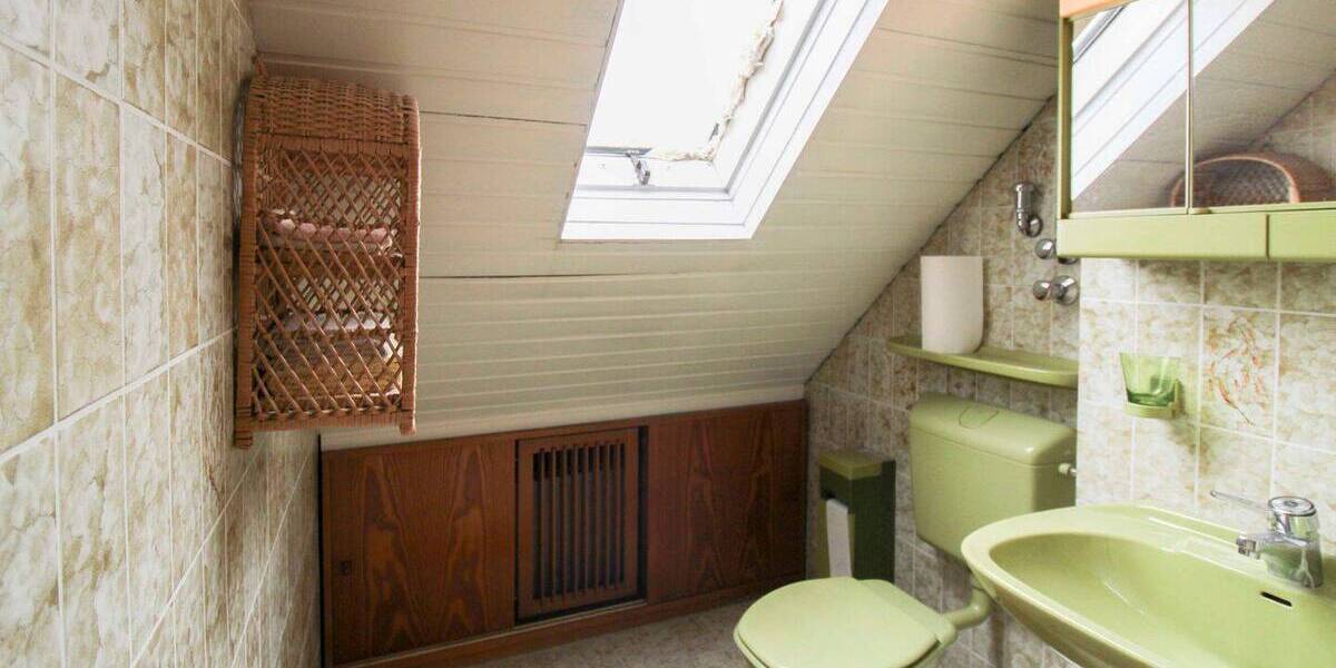 Reihenmittelhaus Essen Ostviertel - 4 Zimmer, 130 m&sup2;, 279.000&euro; | Angebot:26818453
