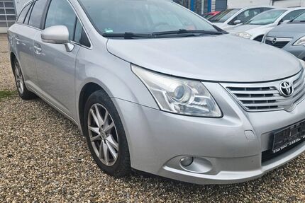 Toyota Avensis 326.000 km 2.980 &euro; Rheinberg 47495