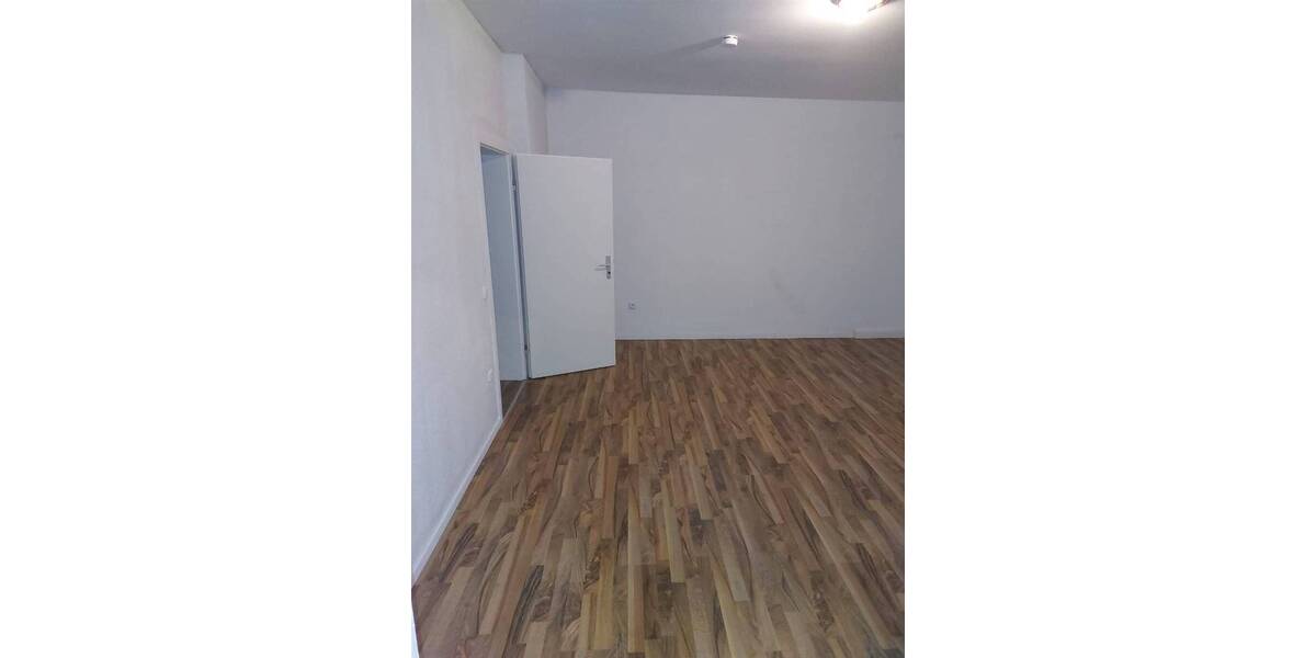 Etagenwohnung Gelsenkirchen Bismarck - 3 Zimmer, 77 m&sup2;, 420&euro; | Angebot:25778341