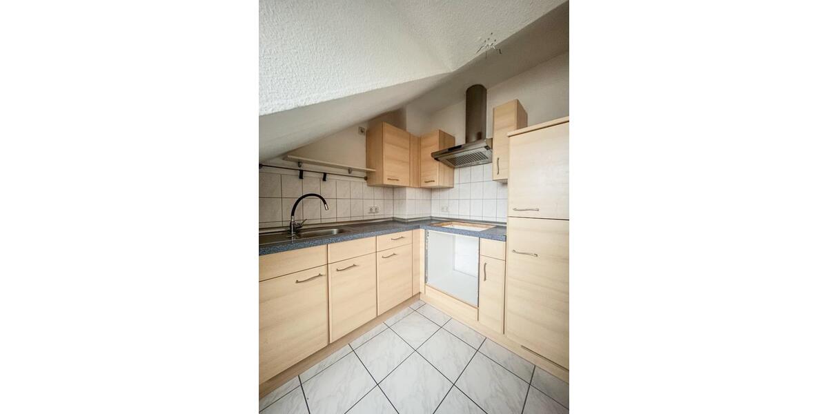Dachgeschoßwohnung Oberhausen Osterfeld - 4 Zimmer, 63 m&sup2;, 567&euro; | Angebot:26231139