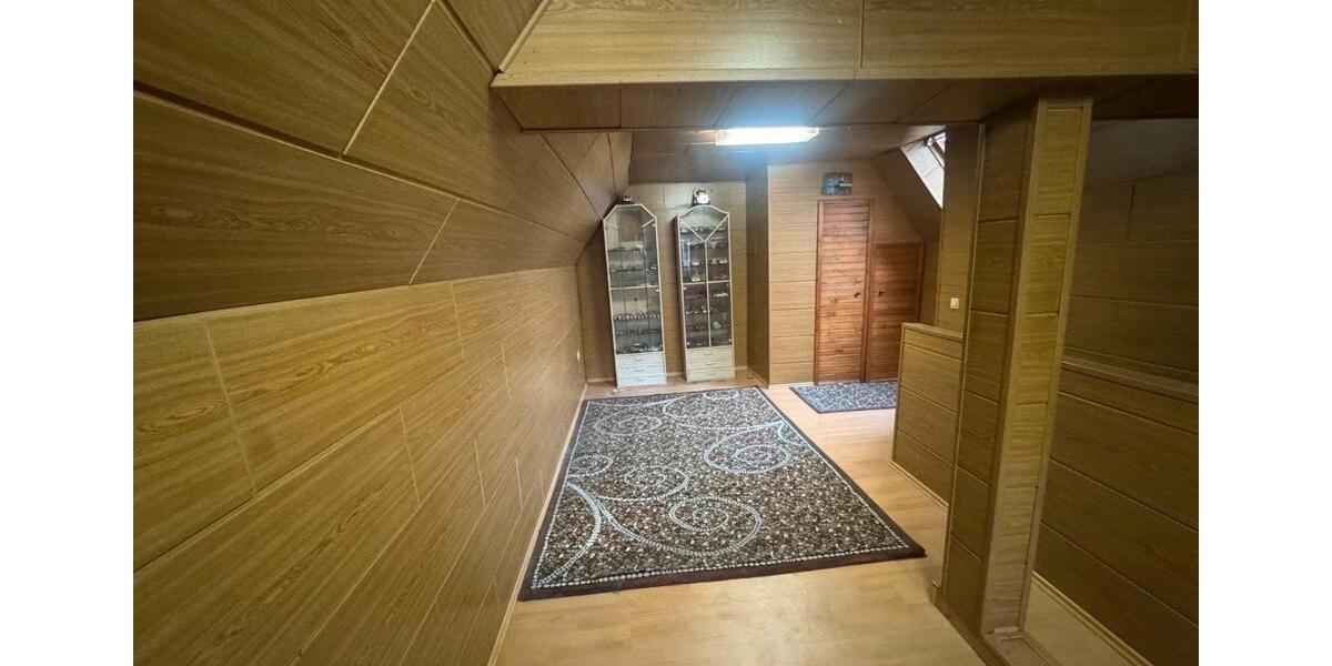 Reihenhaus Duisburg Rheinhausen - 4.5 Zimmer, 128 m&sup2;, 260.000&euro; | Angebot:27231415