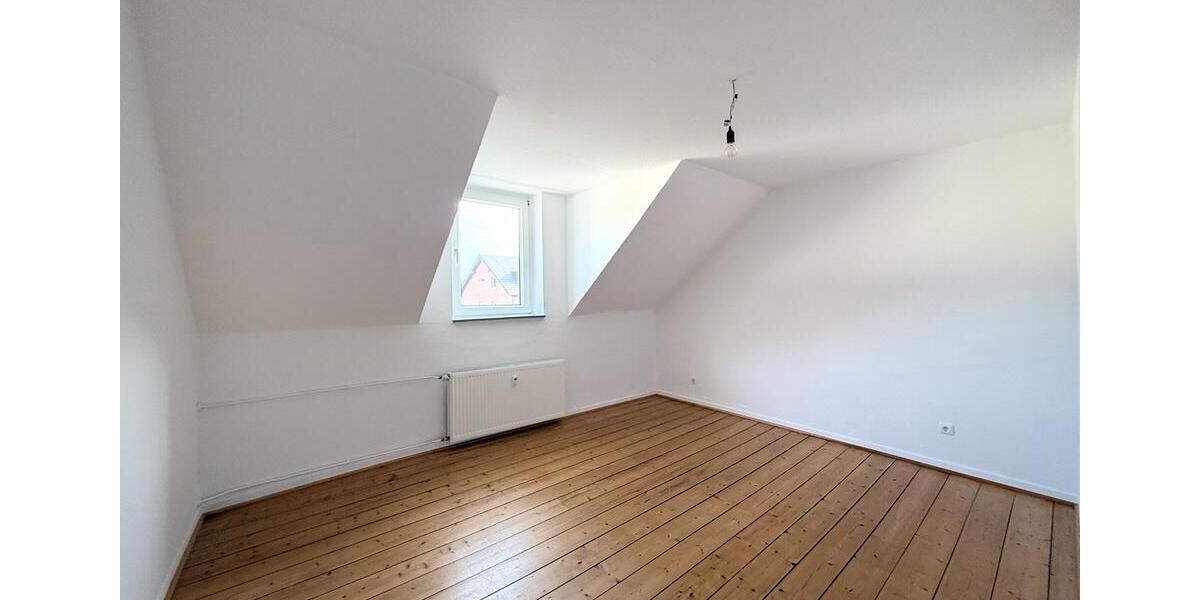 Etagenwohnung Duisburg Hamborn - 3 Zimmer, 85 m&sup2;, 595&euro; | Angebot:23066051