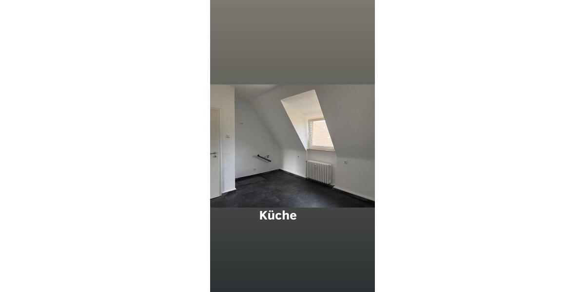 Dachgeschoßwohnung Gelsenkirchen Gelsenkirchen-Mitte - 4 Zimmer, 110 m&sup2;, 1.300&euro; | Angebot:26664036
