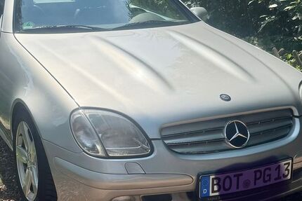 Mercedes-Benz SLK 320 157.000 km 8.100 &euro; Oberhausen 46045