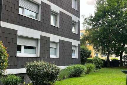 Wohnung Bochum-Höntrop Höntrop - 3 Zimmer, 83 m&sup2;, 1.000&euro; | Angebot:26097220
