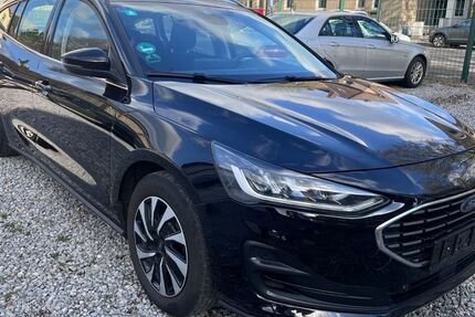 Ford Focus 68.000 km 16.990 &euro; Recklinghausen 45657